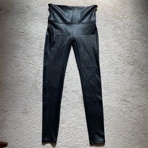 SPANX Faux Leather Black Leggings Size Large